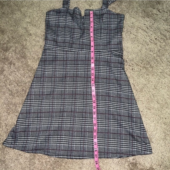 Aeropostale Seriously Soft Houndstooth V-Wire Fit n Flare Dress Size Medium - Picture 5 of 12